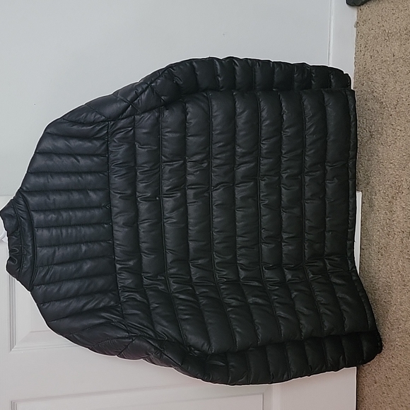 Tommy Hilfiger Bubble Jacket Size Large - Picture 2 of 4